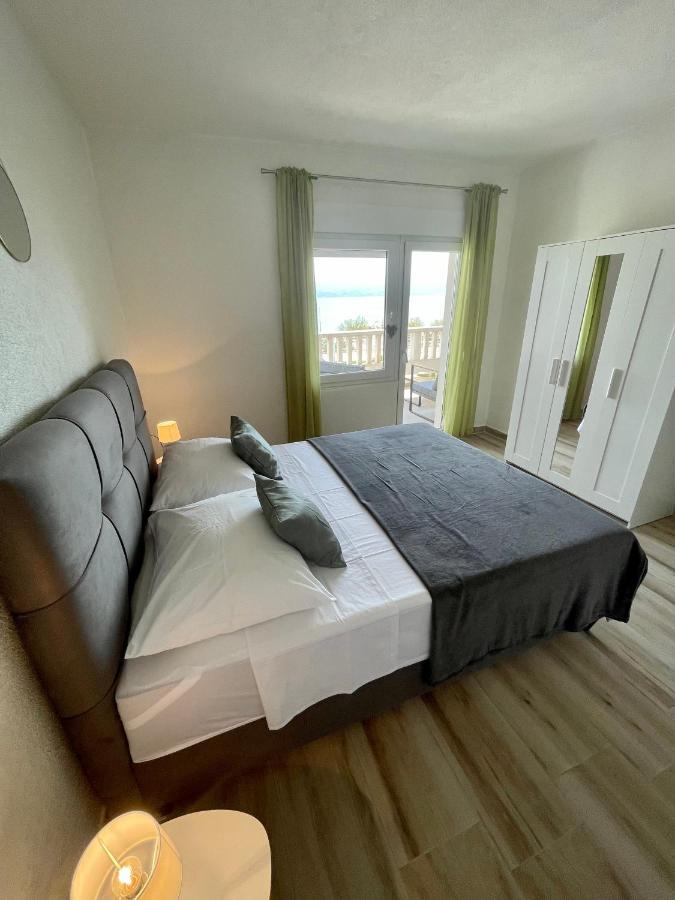 Apartmani “Kresimir” Omiš Dış mekan fotoğraf