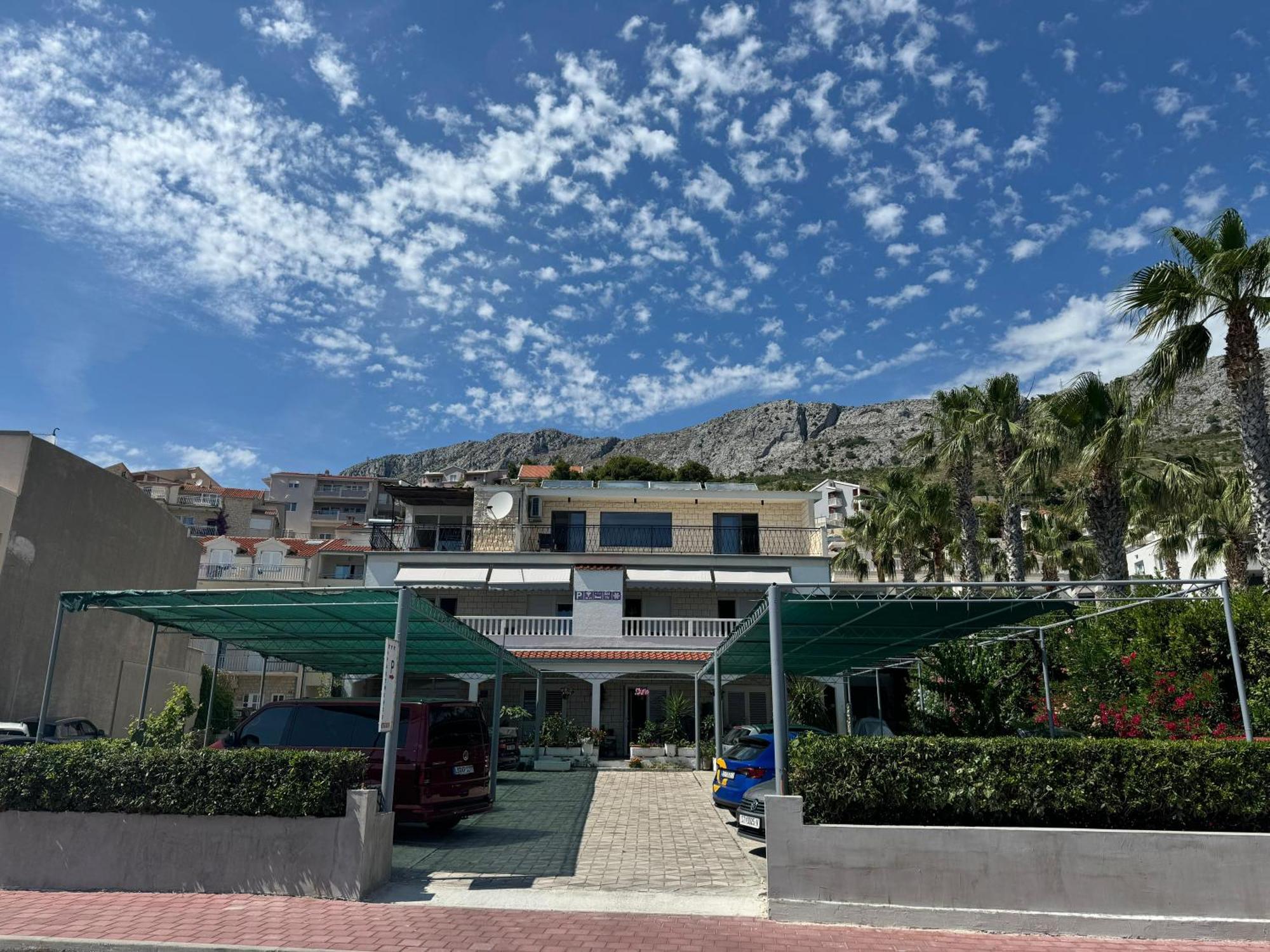 Apartmani “Kresimir” Omiš Dış mekan fotoğraf