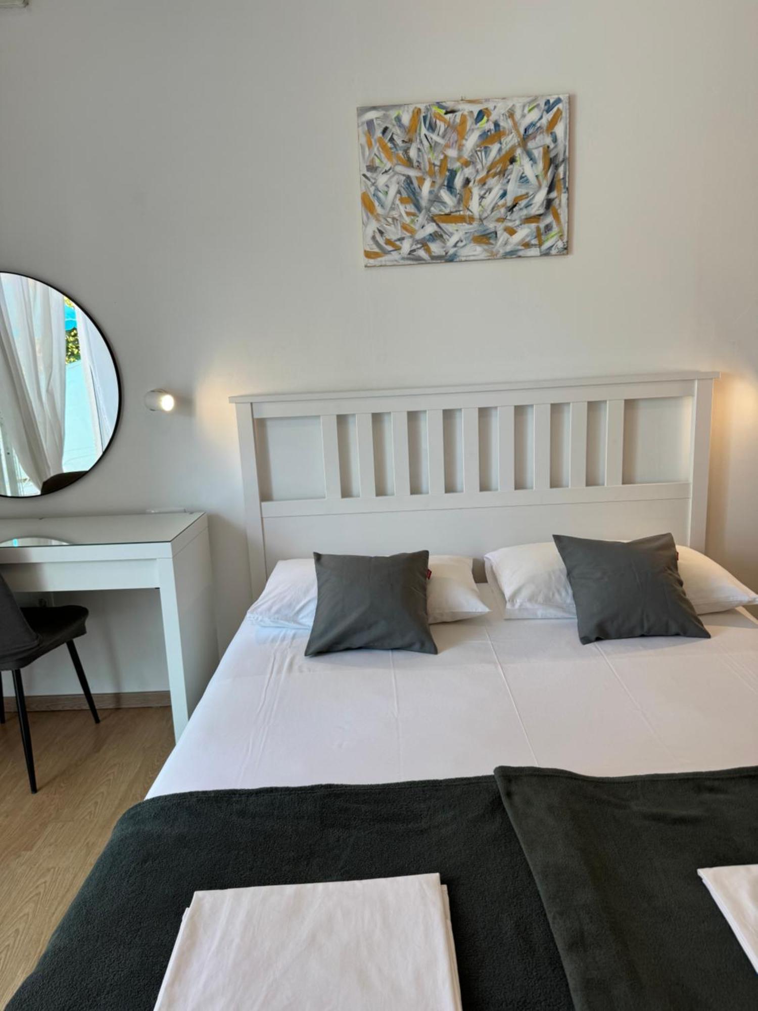 Apartmani “Kresimir” Omiš Dış mekan fotoğraf